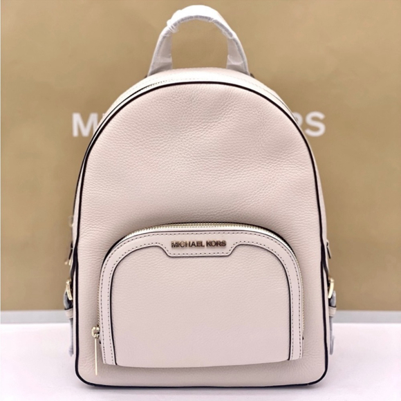Michael Kors Jaycee Medium
Pebbled Leather Backpack Light
Cream - Picture 3 of 15